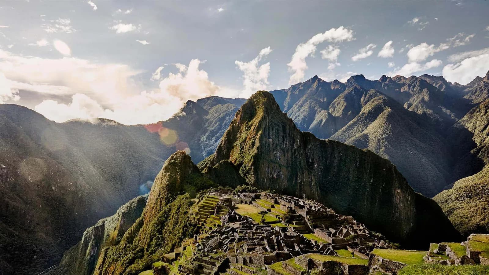 Machupicchu vía Hidroeléctrica (2D/1N)